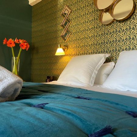 La Tour Yveline Bed and Breakfast Romans-sur-Isère Exteriör bild