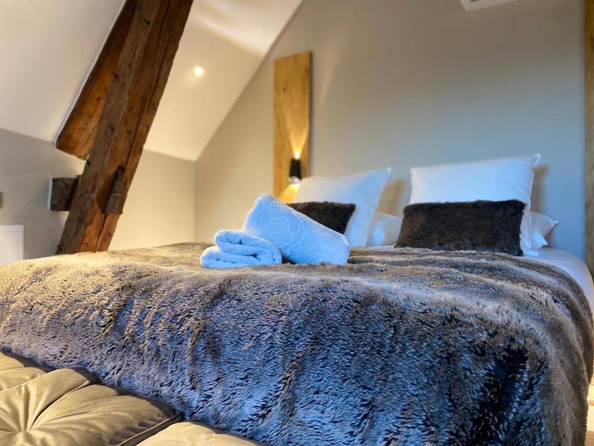 La Tour Yveline Bed and Breakfast Romans-sur-Isère Exteriör bild
